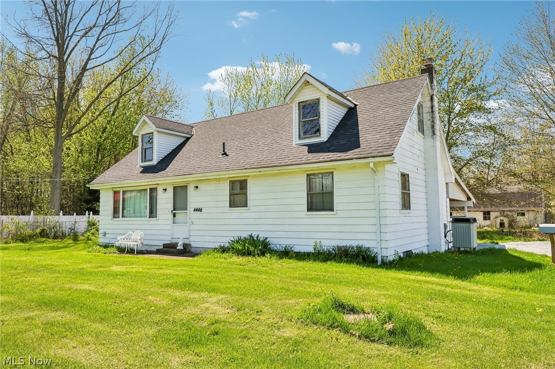 3855,3871 N Broadway Geneva OH 44041