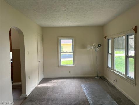 4031 Elyria Avenue Lorain OH 44055