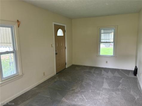 4031 Elyria Avenue Lorain OH 44055