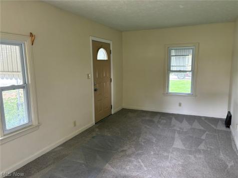 4031 Elyria Avenue Lorain OH 44055