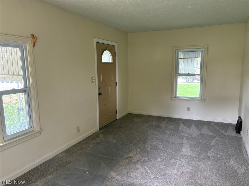4031 Elyria Avenue Lorain OH 44055