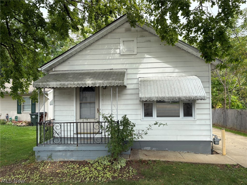 4031 Elyria Avenue Lorain OH 44055
