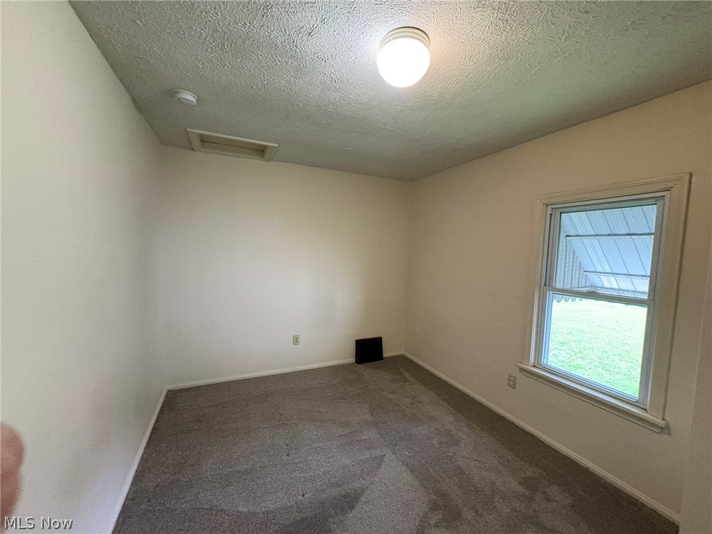 4031 Elyria Avenue Lorain OH 44055