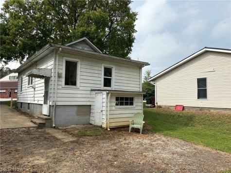4031 Elyria Avenue Lorain OH 44055