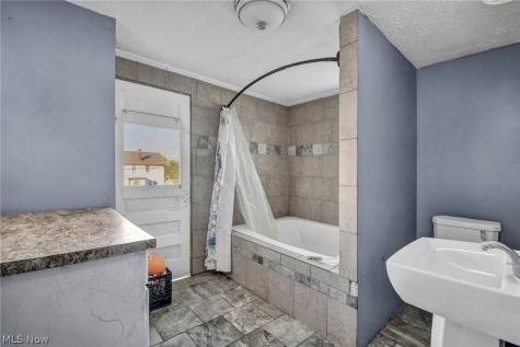 2307 10th Street NW Canton OH 44708
