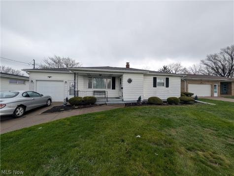 1124 W 37th Street Lorain OH 44052