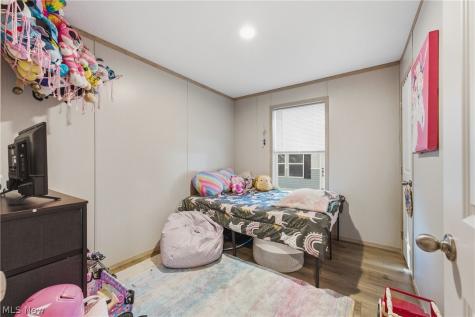 4516 Navarre Road SW Canton OH 44706
