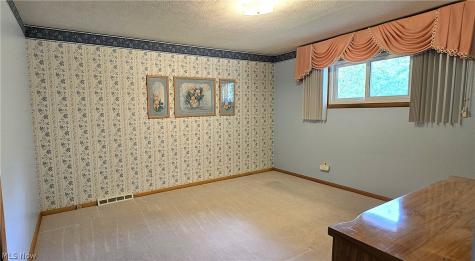11198 Gordon Drive Parma OH 44130