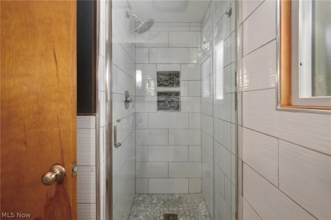 2398 Chestnut Drive Westlake OH 44145