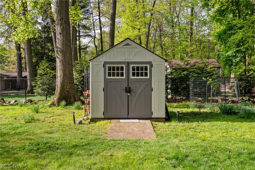 2398 Chestnut Drive Westlake OH 44145