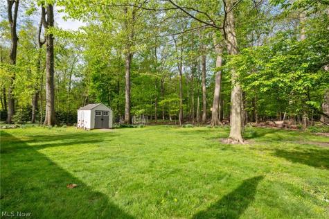 2398 Chestnut Drive Westlake OH 44145