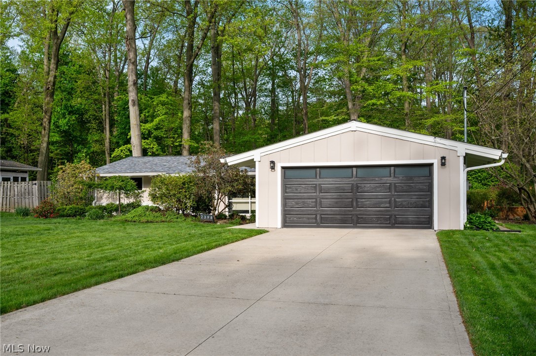 2398 Chestnut Drive Westlake OH 44145