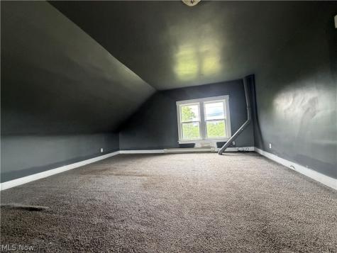 1105 Lakeview Road Cleveland OH 44108