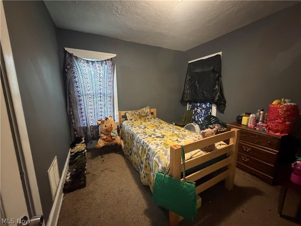1105 Lakeview Road Cleveland OH 44108
