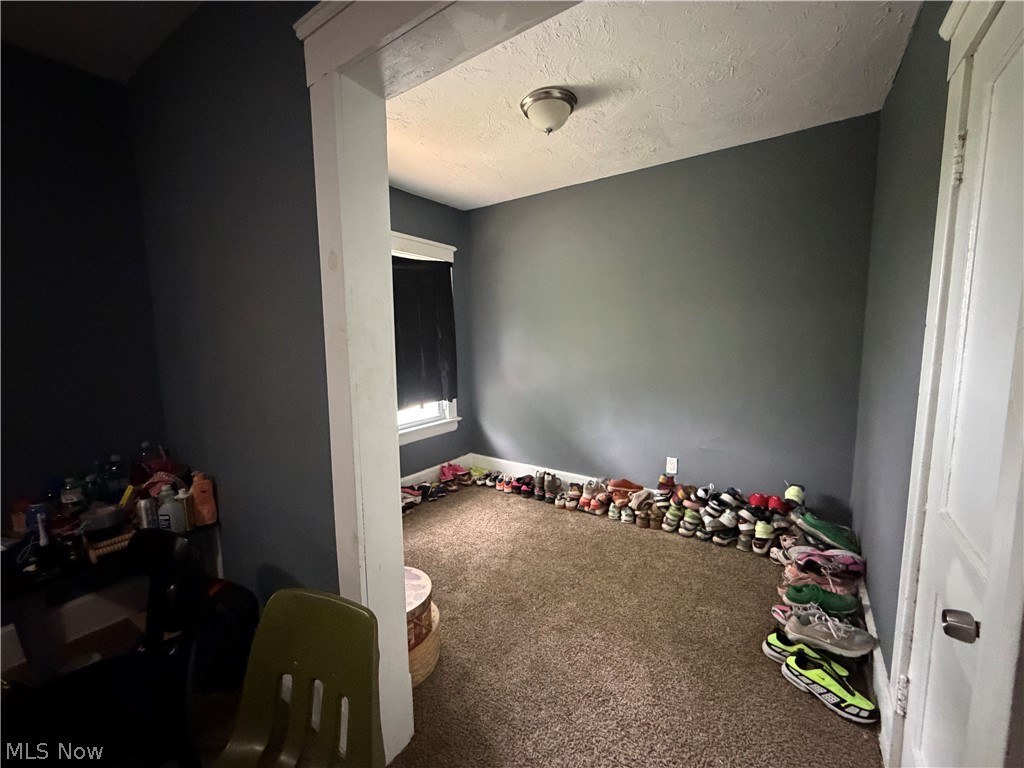 1105 Lakeview Road Cleveland OH 44108
