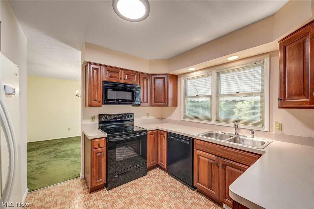 9470 Whitewood Road Brecksville OH 44141