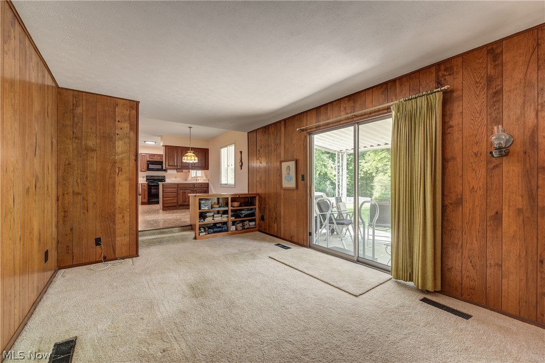 9470 Whitewood Road Brecksville OH 44141
