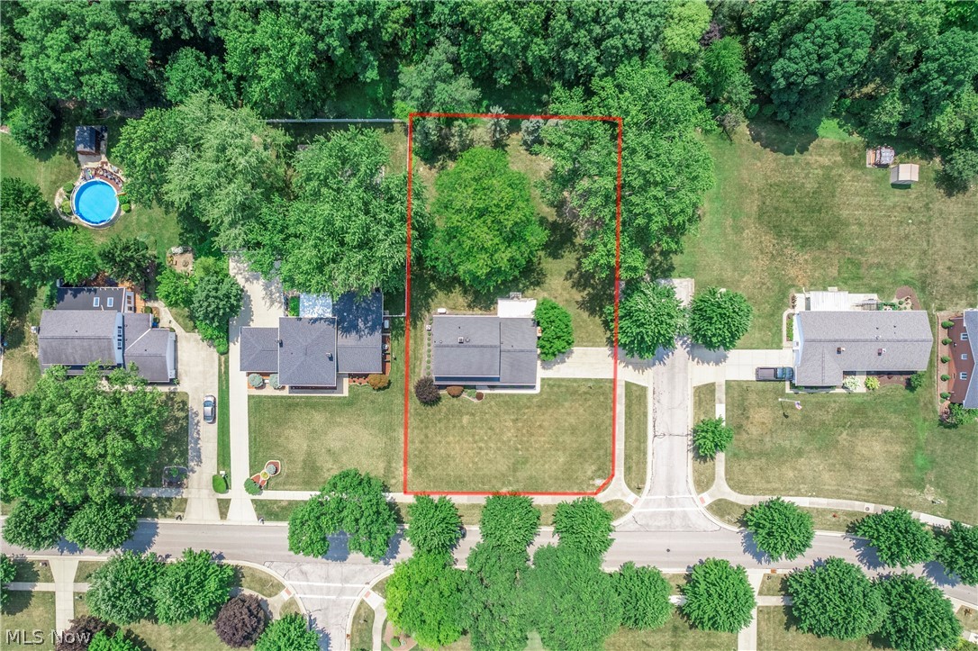9470 Whitewood Road Brecksville OH 44141