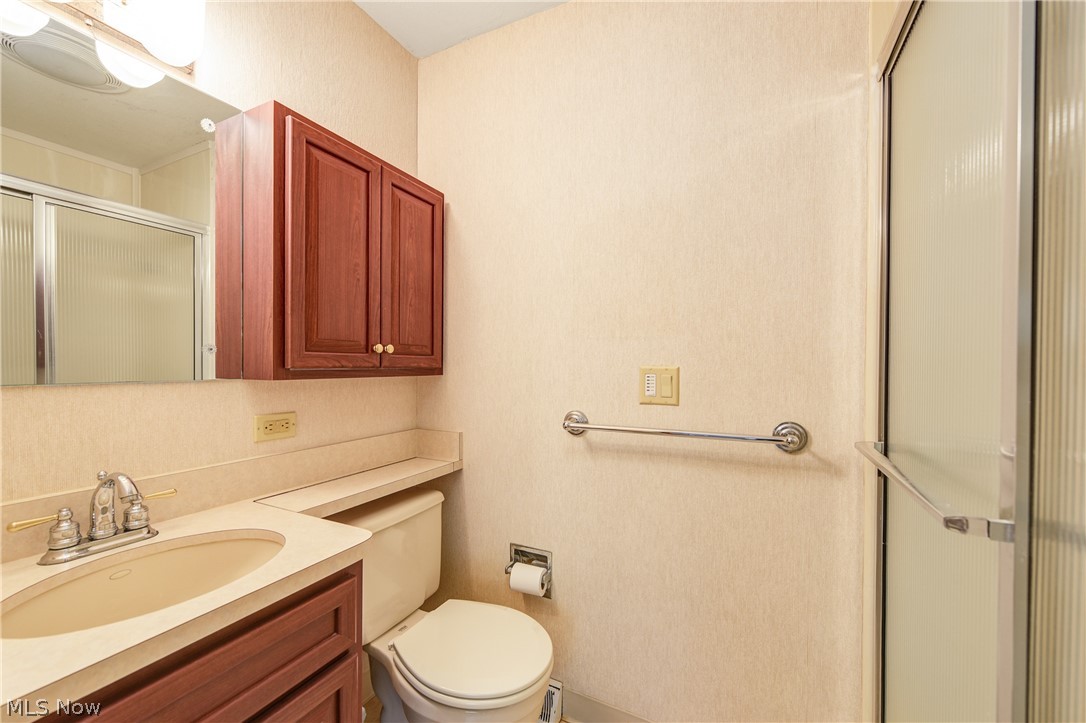 9470 Whitewood Road Brecksville OH 44141