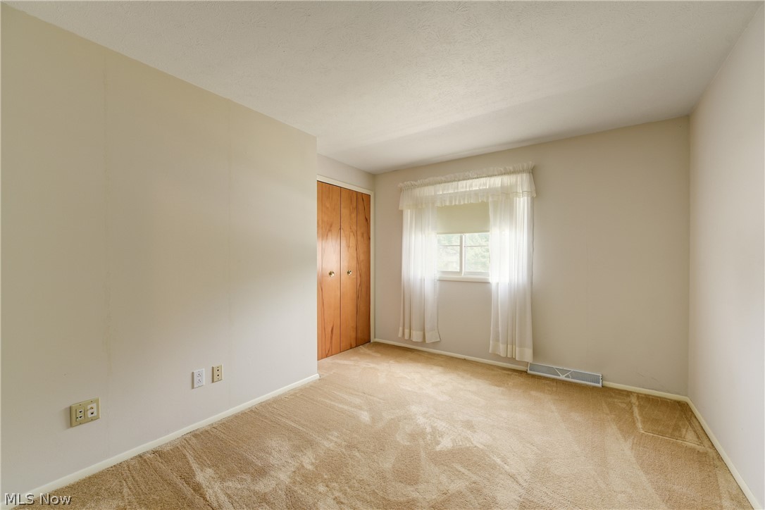 9470 Whitewood Road Brecksville OH 44141