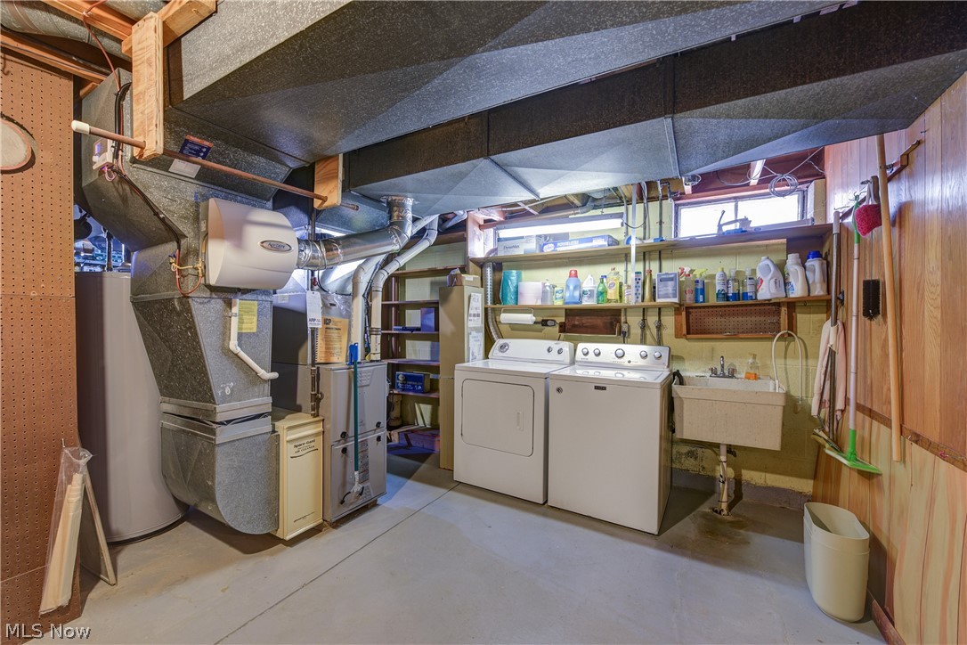 9470 Whitewood Road Brecksville OH 44141