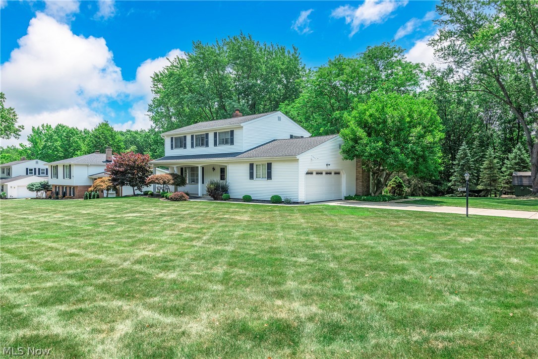 9470 Whitewood Road Brecksville OH 44141