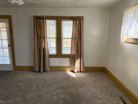 692 W Thornton Street Akron OH 44307