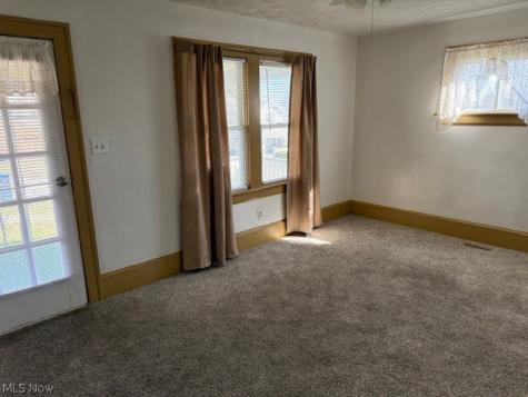 692 W Thornton Street Akron OH 44307