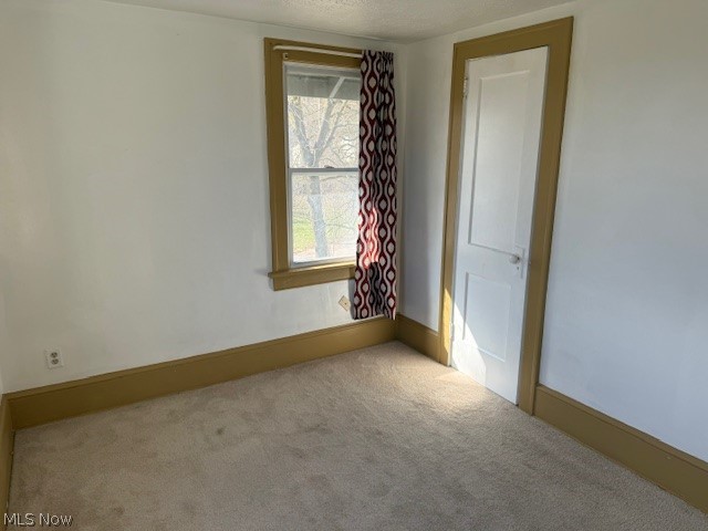 692 W Thornton Street Akron OH 44307
