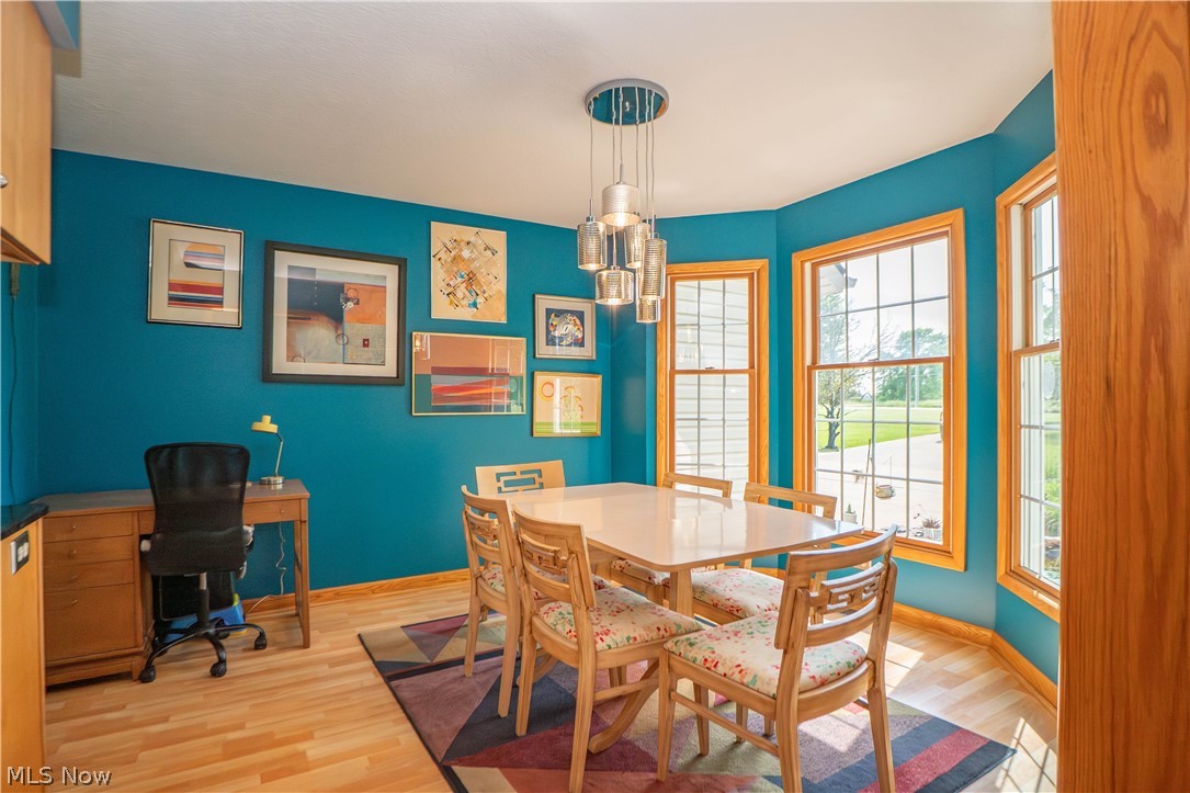 4456 Maplegrove Avenue Louisville OH 44641