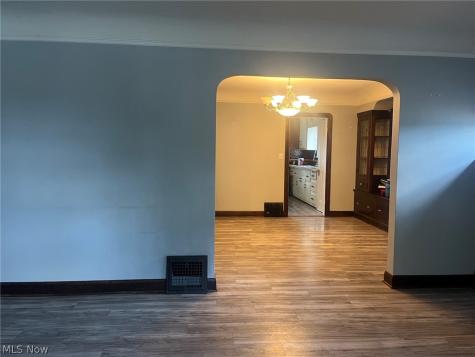 4306 W 58th Street Cleveland OH 44144