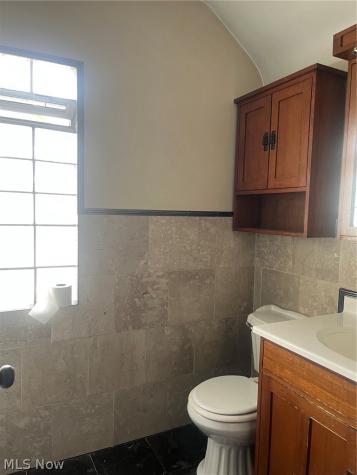 4306 W 58th Street Cleveland OH 44144
