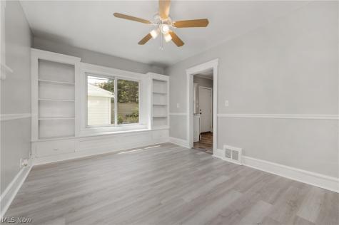 2024 W 99th Street Cleveland OH 44102