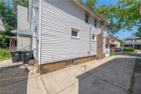 2024 W 99th Street Cleveland OH 44102