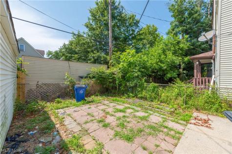 2024 W 99th Street Cleveland OH 44102