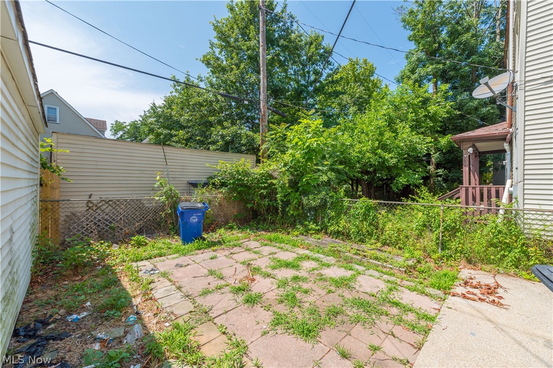 2024 W 99th Street Cleveland OH 44102