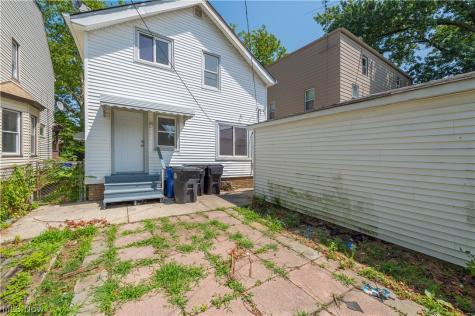 2024 W 99th Street Cleveland OH 44102