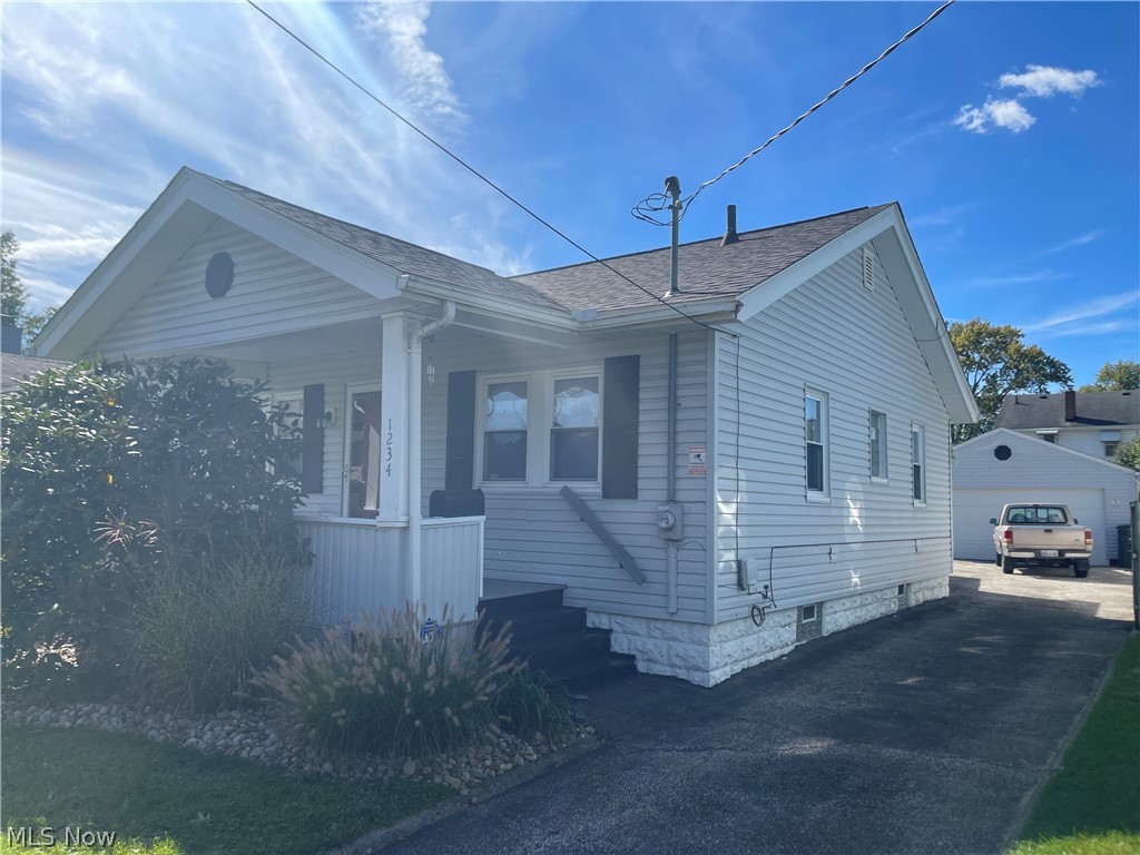 1234 Brown Street Akron OH 44301