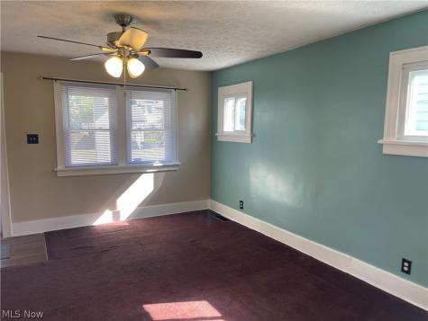1234 Brown Street Akron OH 44301