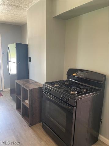 1234 Brown Street Akron OH 44301