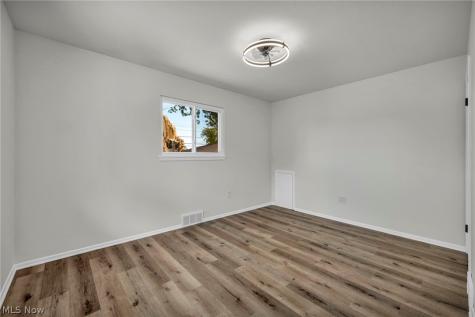 15424 Holland Road Brook Park OH 44142