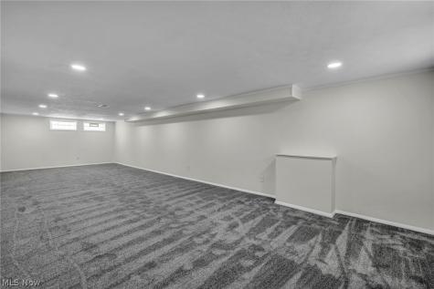 15424 Holland Road Brook Park OH 44142