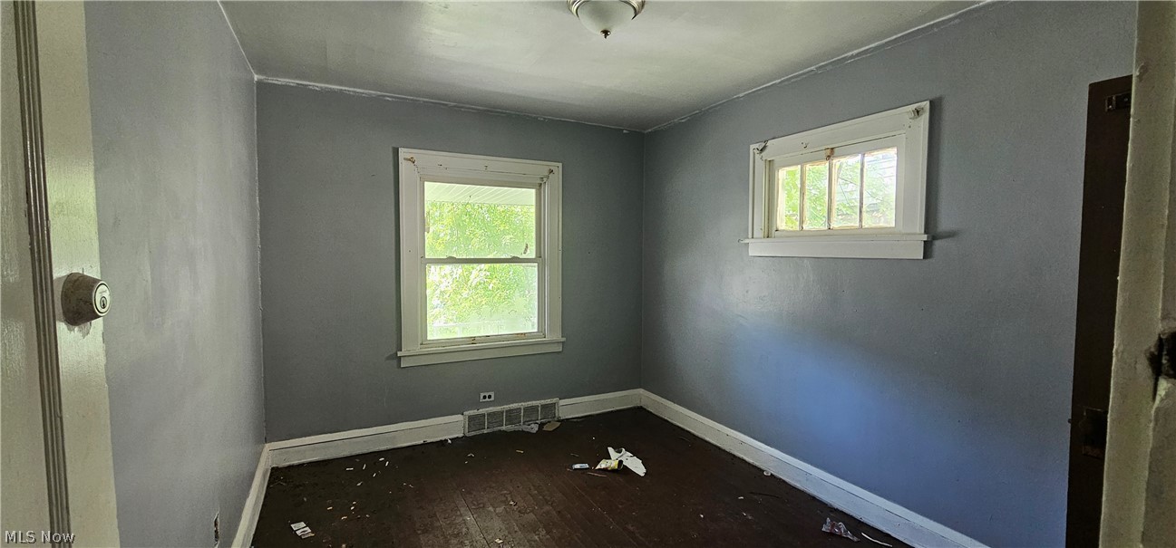 7705 New York Avenue Cleveland OH 44105