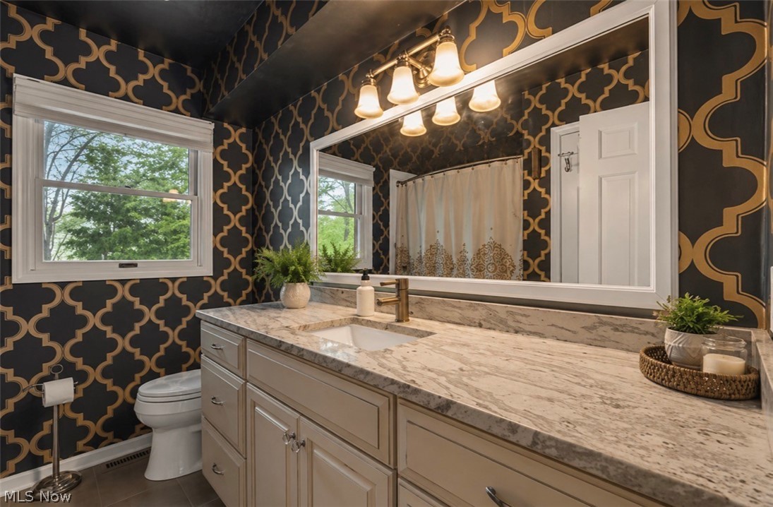 106 Lethbridge Circle Akron OH 44321