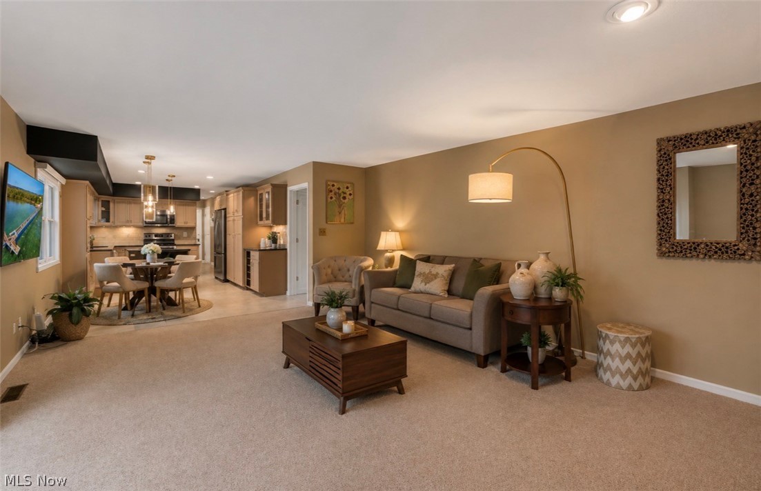 106 Lethbridge Circle Akron OH 44321