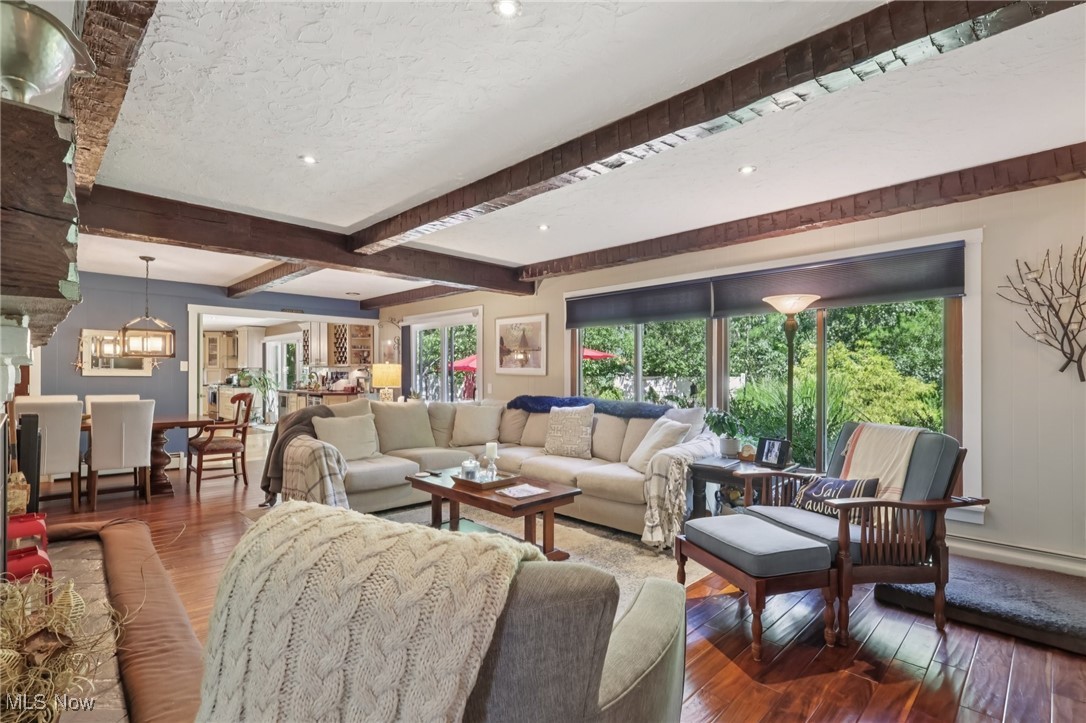 990 Shorewood Drive Medina OH 44256