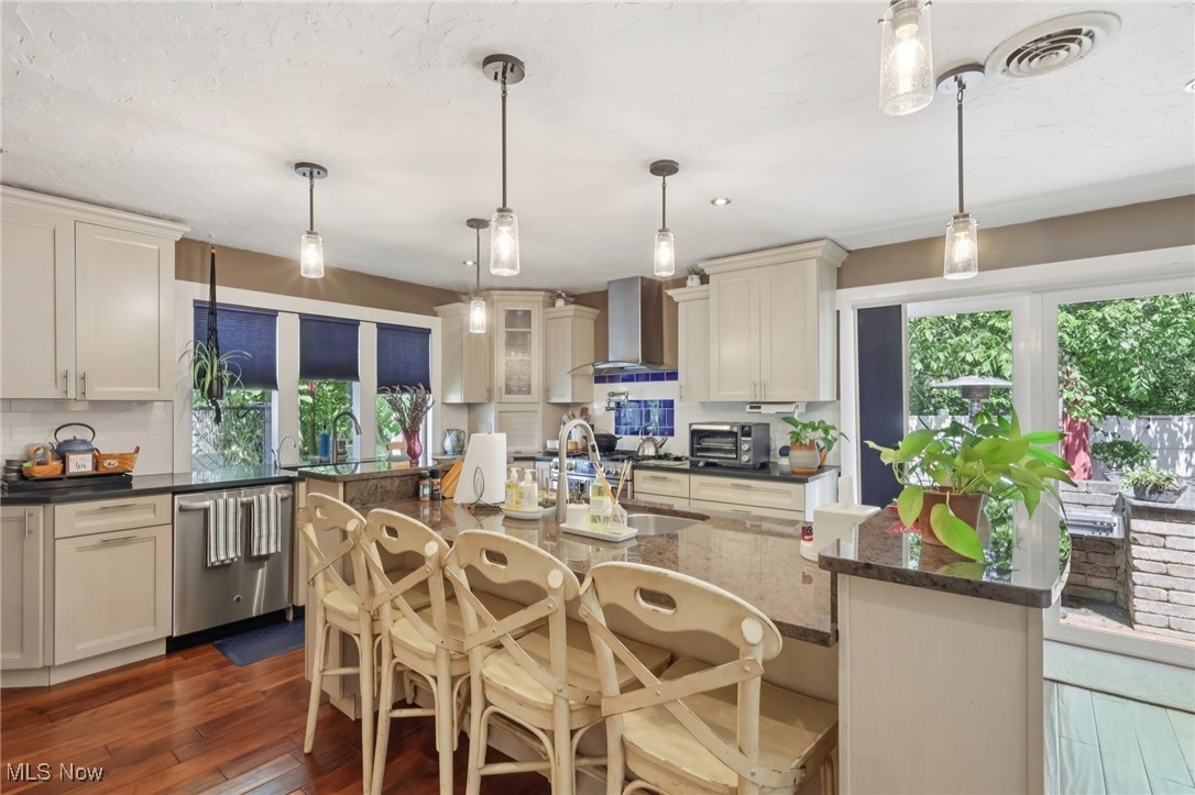 990 Shorewood Drive Medina OH 44256