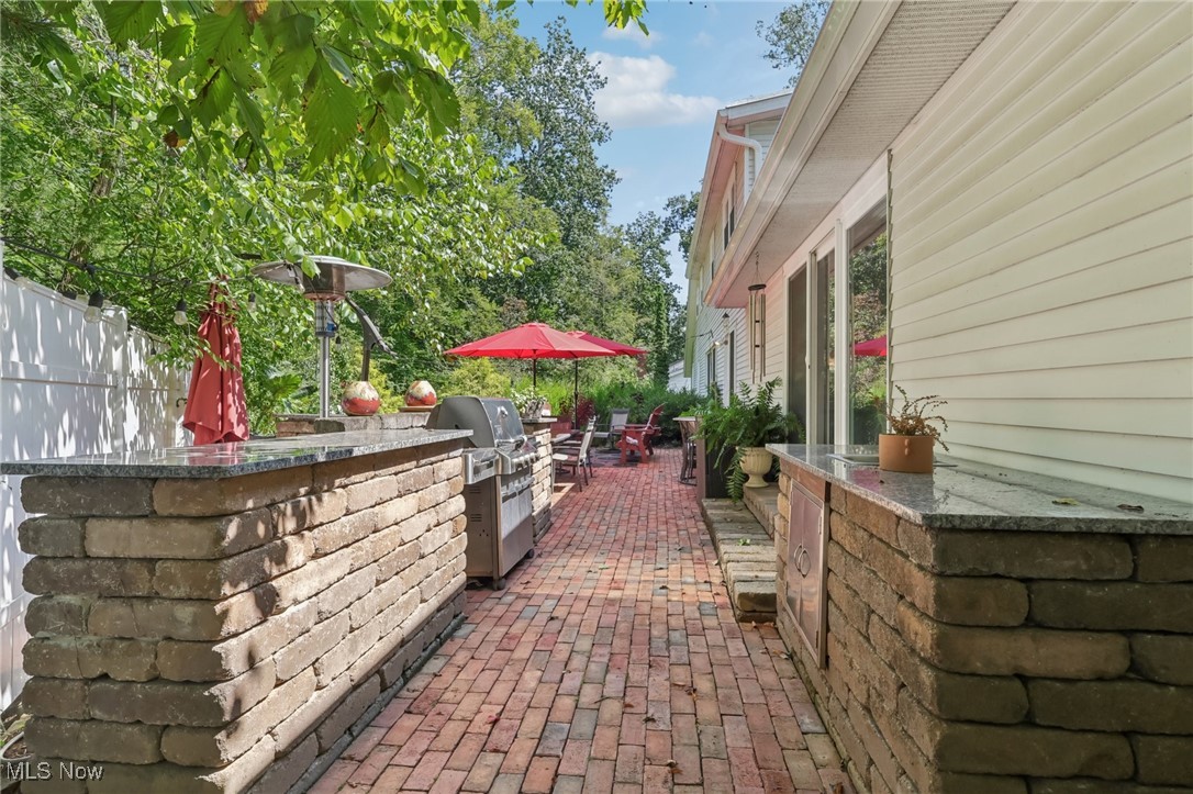 990 Shorewood Drive Medina OH 44256