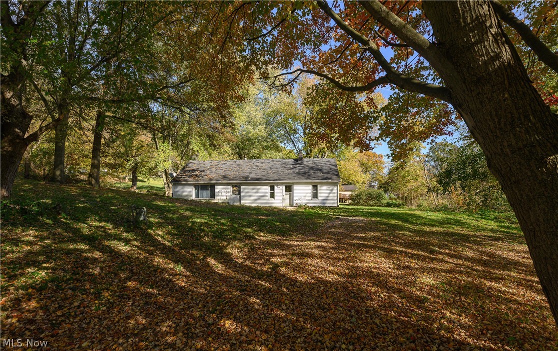 7583 N 4th Avenue Clinton OH 44216
