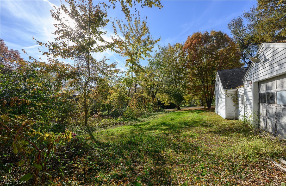 7583 N 4th Avenue Clinton OH 44216